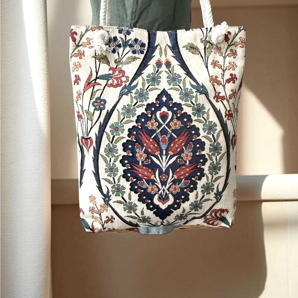 NWT Embroidered Canvas Boho Bohemian Tote Bag - Cream and Multicolor! - Picture 5 of 6